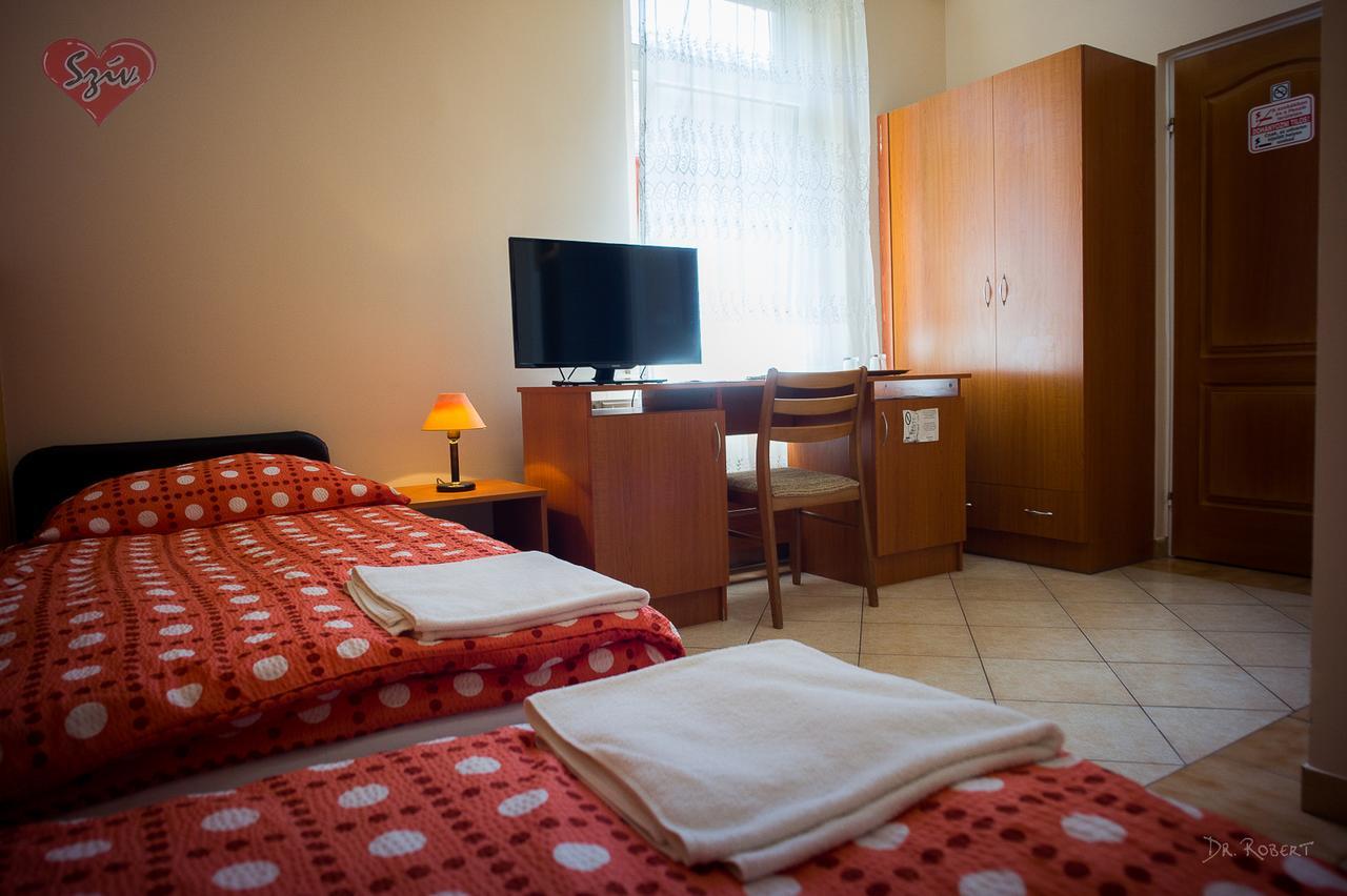 Cívis Szálláshely Debrecen Exterior foto